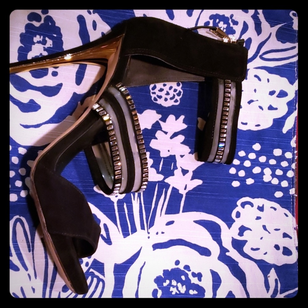 Marciano High heels